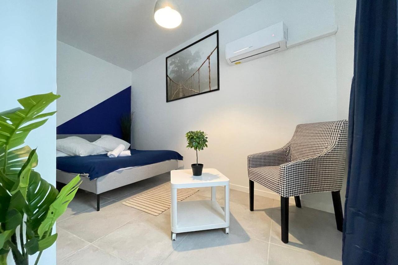 Ferienwohnung Le Grand Bleu Terrasseclimwifinetflix Proche Gare-Centre Marseilles Exterior foto