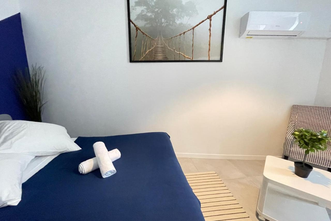 Ferienwohnung Le Grand Bleu Terrasseclimwifinetflix Proche Gare-Centre Marseilles Exterior foto